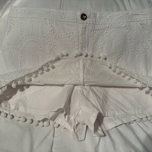 Lilly Pulitzer Lorelie Skort Leaf Eyelet in Resort White with Pom-Pom Trim